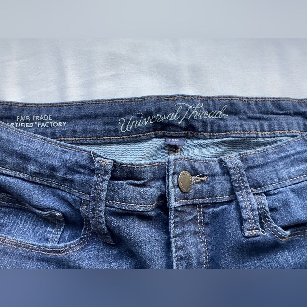 Universal Thread High Rise Skinny Jeans Size 8 - Picture 5 of 8